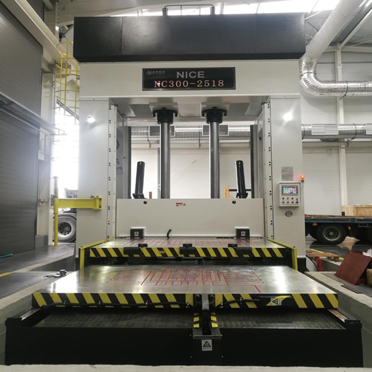 NC系列立式合模机